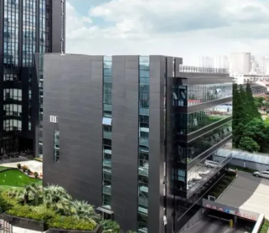 广州于朵贸易有限公司美妆日化产品线全解析：从进口货源到终端零售